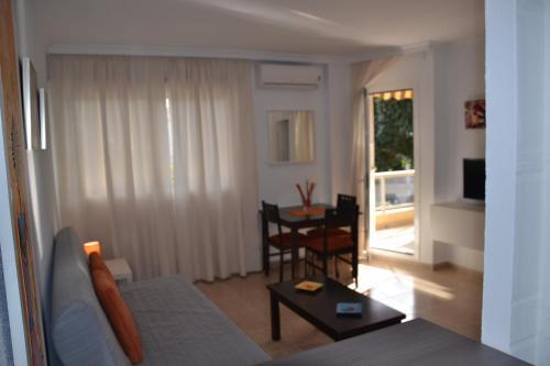 Las Palomas Beach Торремолинос Экстерьер фото